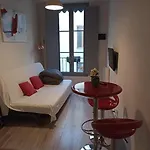 尼姆中心公寓 公寓 尼姆