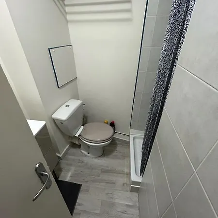 Centre *
