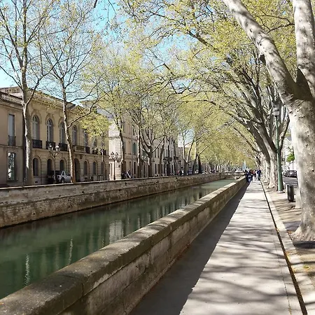Centre * Nîmes